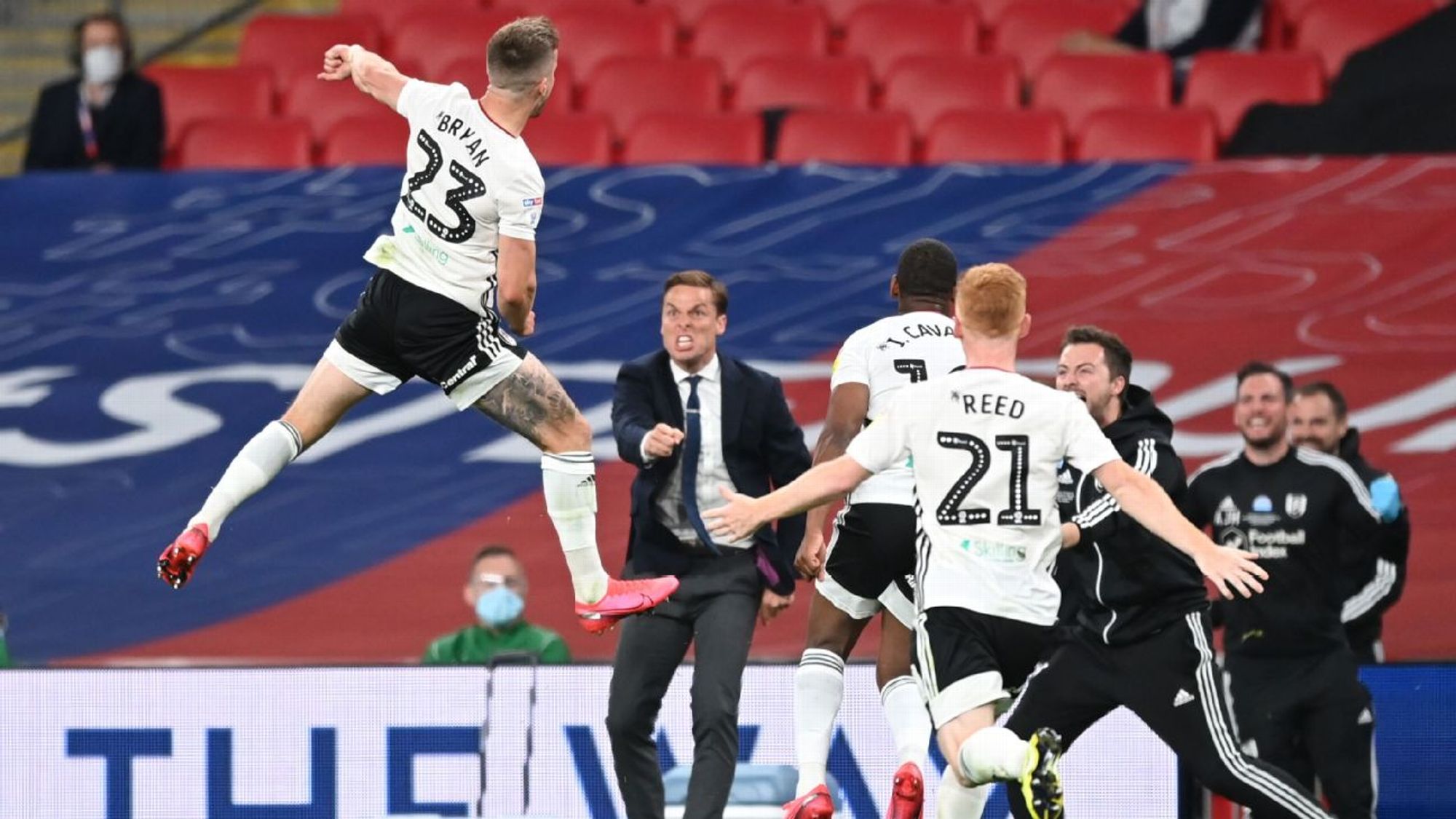 比赛接近尾 比赛接近尾